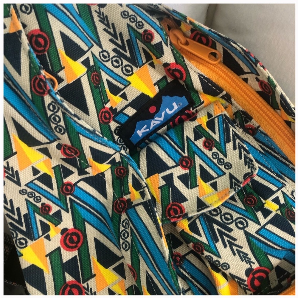 Like New Kavu Rope Crossbody Bag